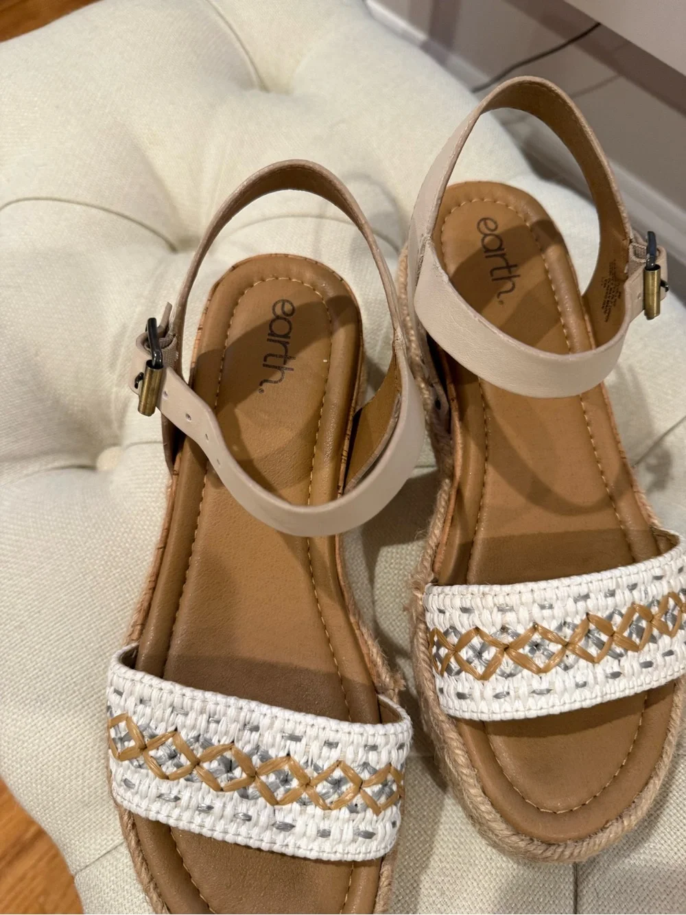 Earth Women's Cream and Tan Woven Espadrille Sandals